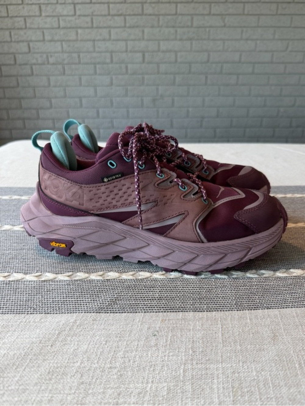 Hoka Anacapa Low GTX Grape Wine Running Shoes Size 7